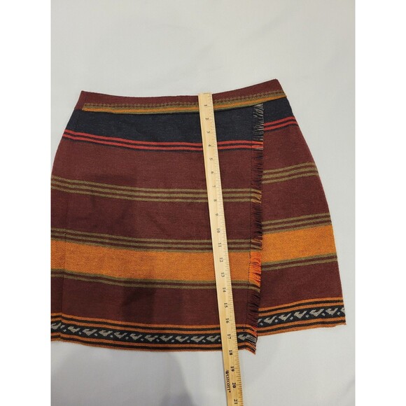 NWT Faux Wrap Mini Skirt Size 8P Wool Blend Southwestern Aztec Ann Taylor Loft - Picture 6 of 9